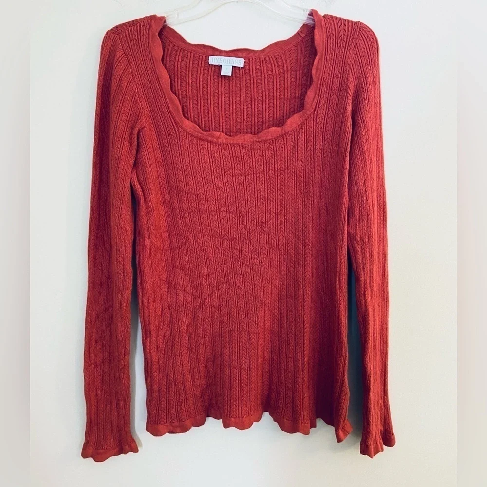 Ryegrass Lightweight Scoop Neck Sweater Featuring Scalloped Hems Size Small - Picture 2 of 7